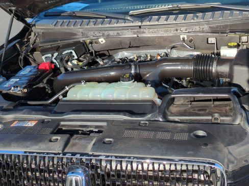 Used 2024 Lincoln Navigator Reserve image 34