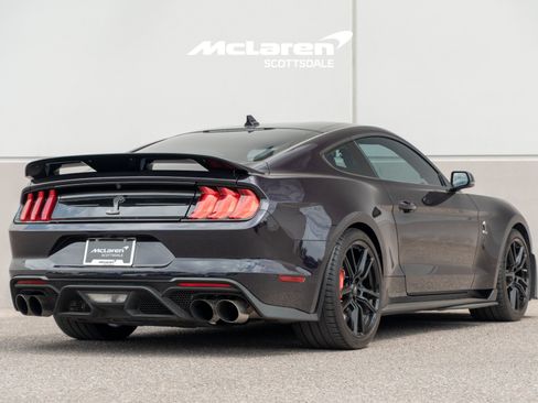 Used 2022 Ford Mustang Shelby GT500 w/ Technology Package RWD image 7