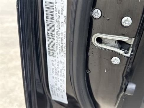 Used 2018 RAM 1500 Big Horn image 25