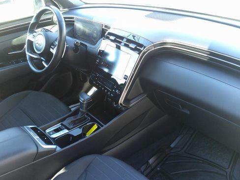 Used 2022 Hyundai Santa Cruz SEL Premium image 27