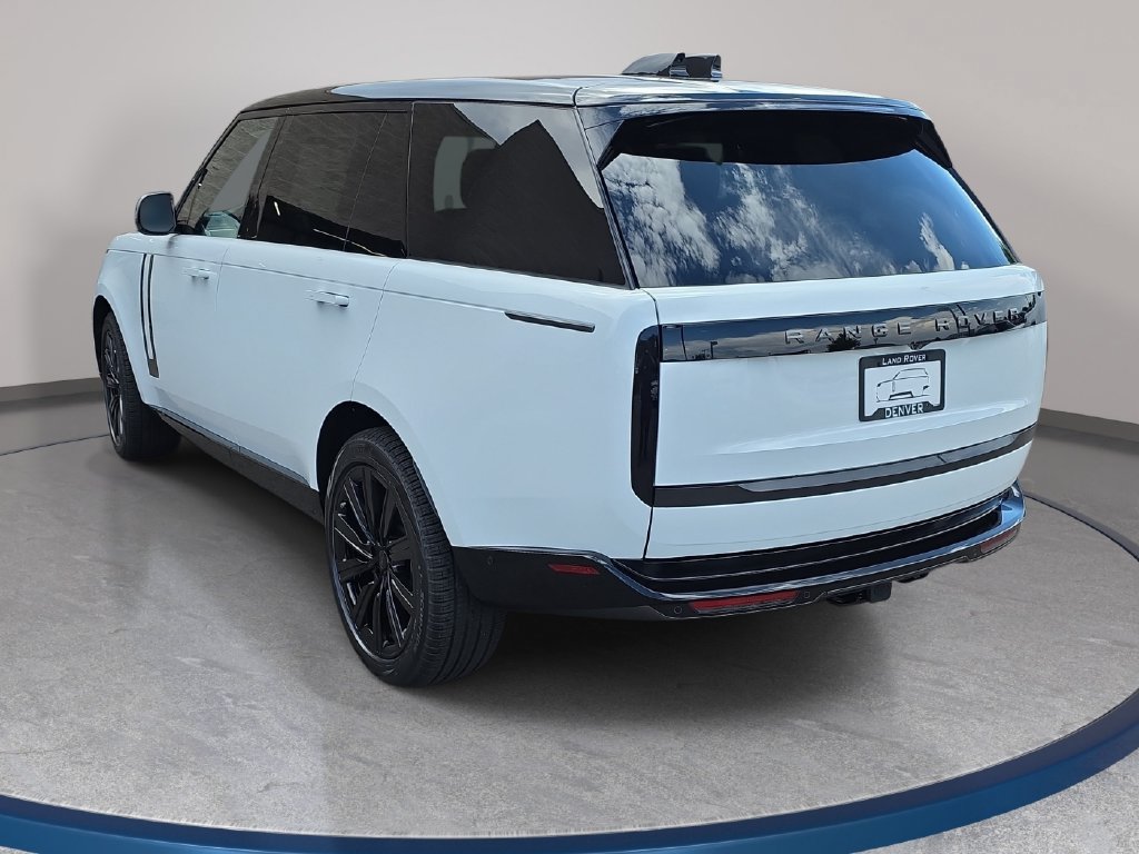 New 2026 Land Rover Range Rover Long Wheelbase SE AWD/4WD image 7
