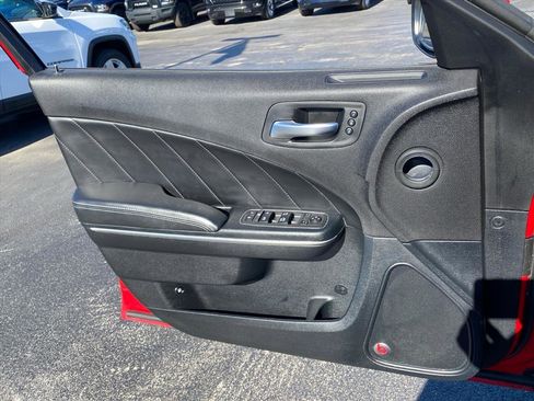 Used 2015 Dodge Charger SXT w/ AWD Plus Group image 20