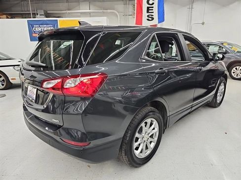 Used 2021 Chevrolet Equinox LS image 6