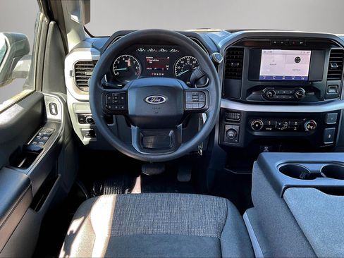 Used 2023 Ford F150 XLT image 9