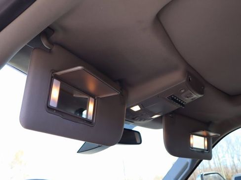 Used 2017 Ford F350 Lariat w/ Lariat Ultimate Package image 35