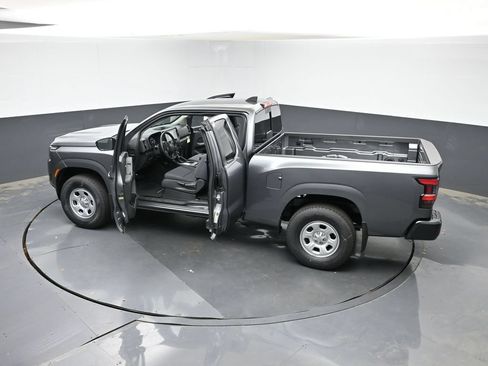 Used 2025 Nissan Frontier S AWD/4WD image 40