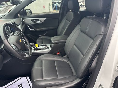 Used 2022 Chevrolet Blazer LT w/ Midnight/Sport Edition image 13