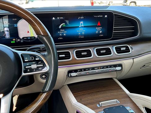 Used 2020 Mercedes-Benz GLE 450 4MATIC image 6