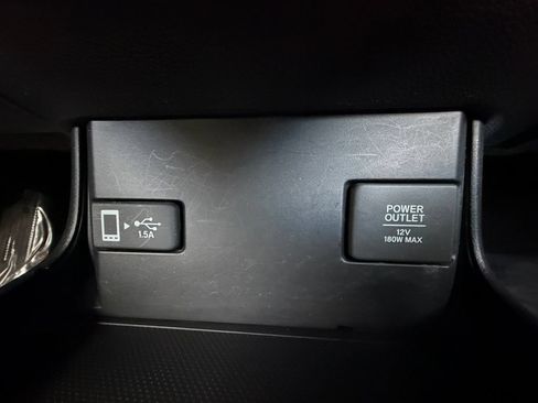 Used 2019 Honda Civic Touring image 29