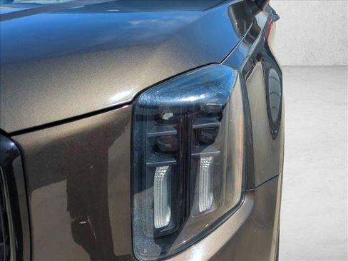 Used 2024 Kia Telluride EX X-Line AWD/4WD image 9