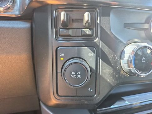 Used 2024 Ford F250 Lariat AWD/4WD image 22