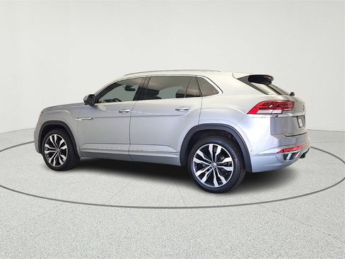 Used 2021 Volkswagen Atlas Cross Sport SEL Premium image 5