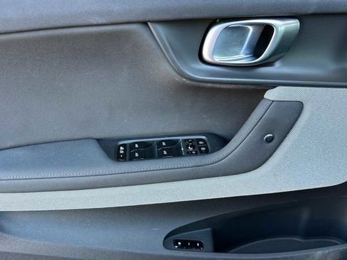 Used 2022 Polestar Polestar 2 image 10