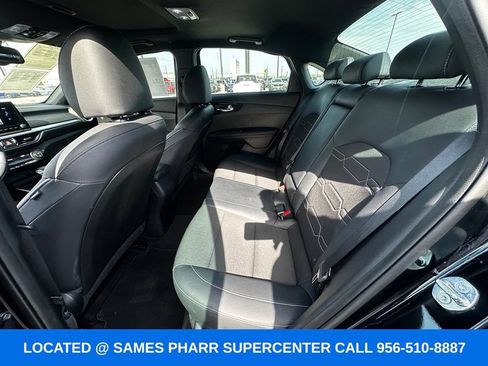Used 2023 Kia Forte GT-Line w/ GT-Line Premium Package FWD image 18