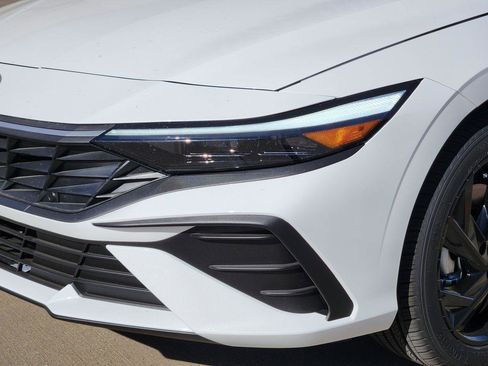 New 2026 Hyundai Elantra Sport image 6