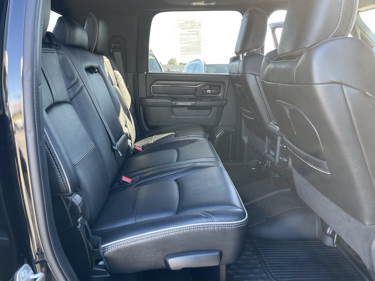 Used 2022 RAM 3500 Limited AWD/4WD image 28