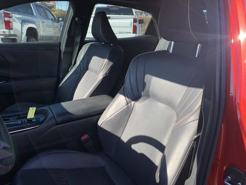 Used 2023 Toyota Crown image 13