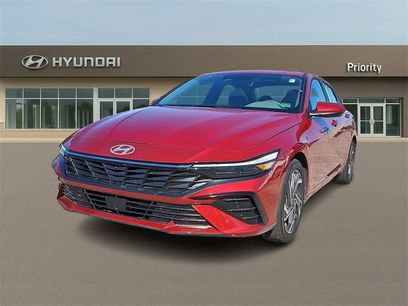 Used 2025 Hyundai Elantra SEL