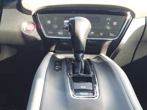 Used 2016 Honda HR-V EX image 12