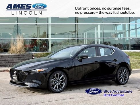 Used 2019 MAZDA MAZDA3 Hatchback image 1