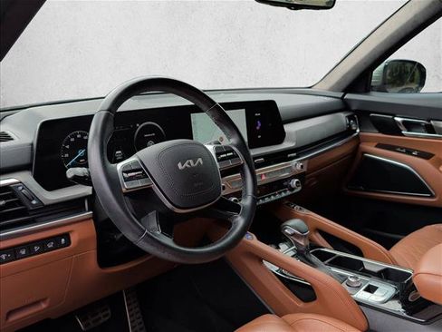 Used 2024 Kia Telluride SX Prestige X-Pro AWD/4WD image 9
