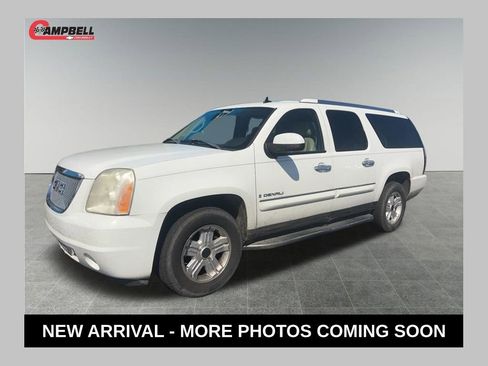 Used 2008 GMC Yukon XL Denali image 1