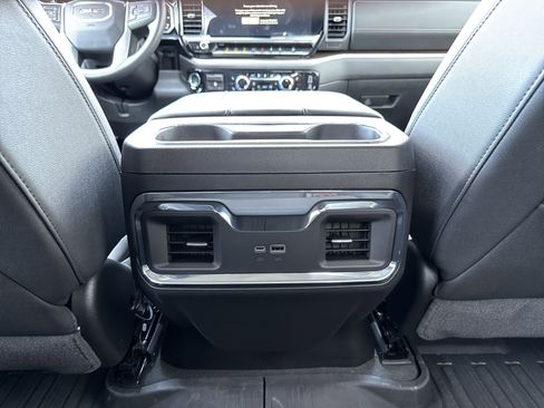 Used 2026 GMC Sierra 1500 Elevation w/ Elevation Premium Package image 34