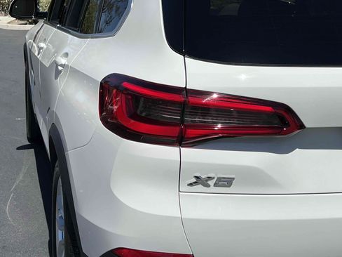 Used 2019 BMW X5 xDrive40i w/ Convenience Package AWD/4WD image 49