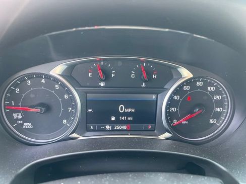 Used 2024 GMC Terrain SLT w/ Tech Package AWD/4WD image 29