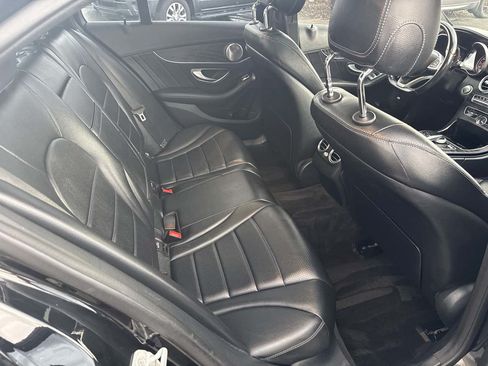 Used 2016 Mercedes-Benz C 300 4MATIC Sedan image 18