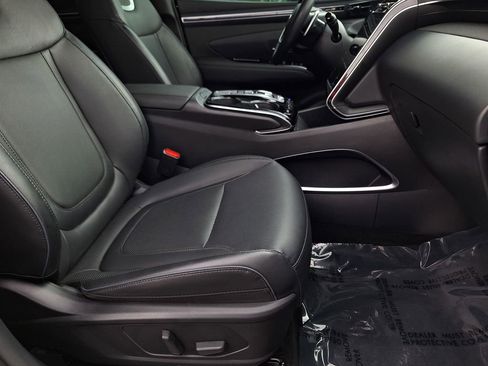 Certified 2024 Hyundai Tucson Limited AWD/4WD image 28