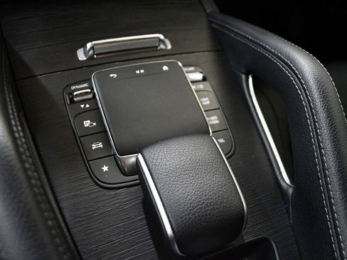 Used 2024 Mercedes-Benz GLE 450 4MATIC image 26