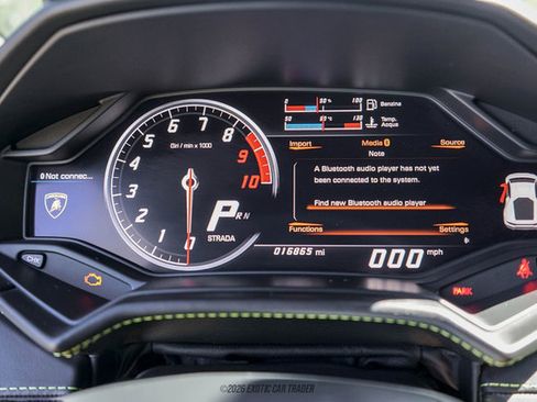 Used 2017 Lamborghini Huracan LP 580-2 RWD image 20