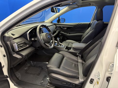 Certified 2025 Subaru Outback Limited image 13