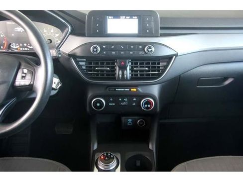 Used 2020 Ford Escape S image 7