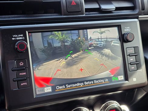 Used 2024 Toyota GR86 Premium image 39