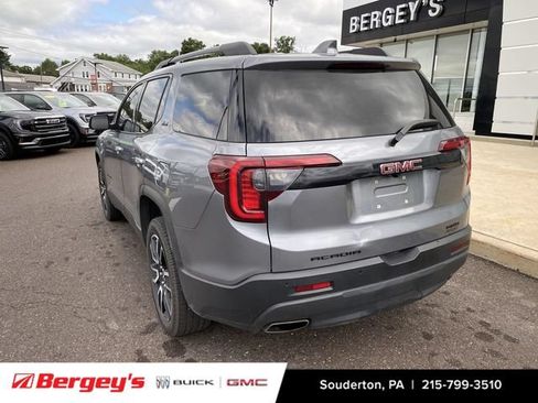 Used 2021 GMC Acadia SLE w/ Driver Convenience Package AWD/4WD image 3