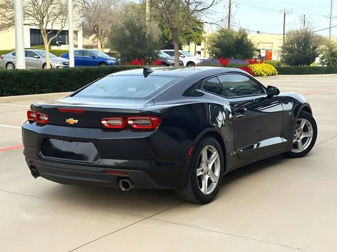 Used 2022 Chevrolet Camaro LT image 5