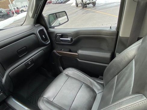 Used 2020 Chevrolet Silverado 1500 LT Trail Boss image 27