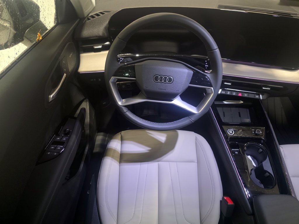 New 2026 Audi Q3 quattro 2.0T AWD/4WD image 18