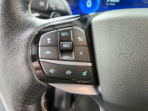 Used 2022 Ford Explorer ST image 24