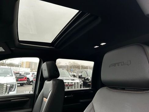 Used 2024 GMC Sierra 3500 AT4 w/ AT4 Premium Plus Package image 18