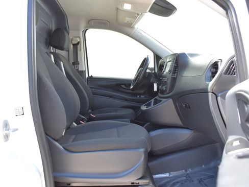 Used 2020 Mercedes-Benz Metris image 54