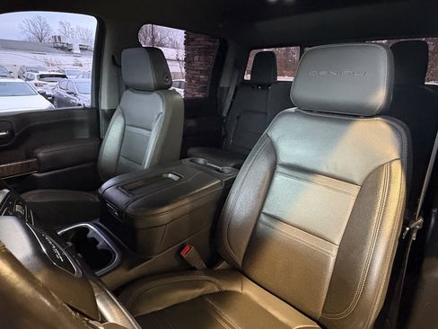 Used 2020 GMC Sierra 2500 Denali w/ Gooseneck/5TH Wheel Package image 23