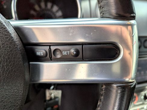 Used 2008 Ford Mustang GT image 17