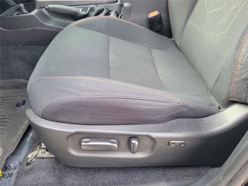 Used 2020 Toyota Tacoma TRD Sport image 16