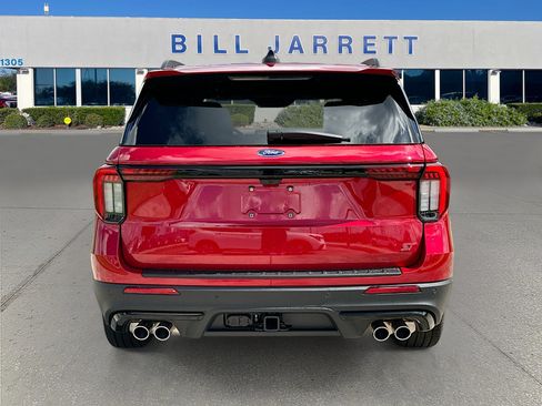 New 2026 Ford Explorer ST RWD image 5