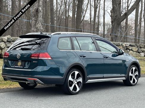 Used 2019 Volkswagen Golf Alltrack S AWD/4WD image 4