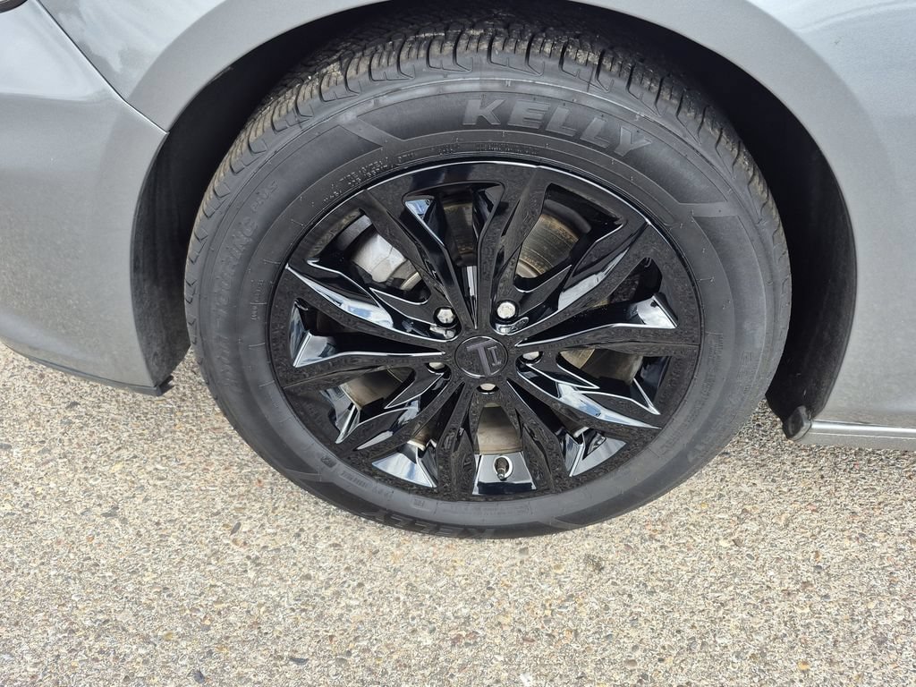 Certified 2024 Chevrolet Malibu LT FWD image 16