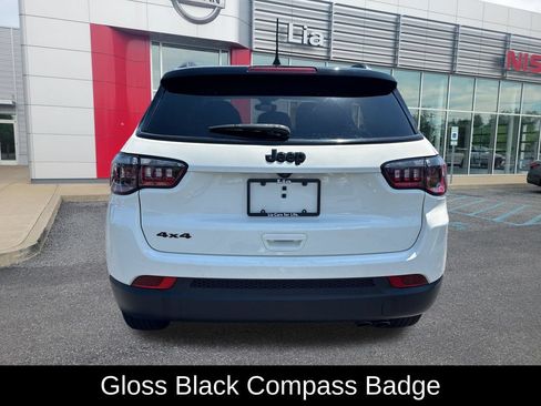 Used 2021 Jeep Compass Latitude AWD/4WD image 14